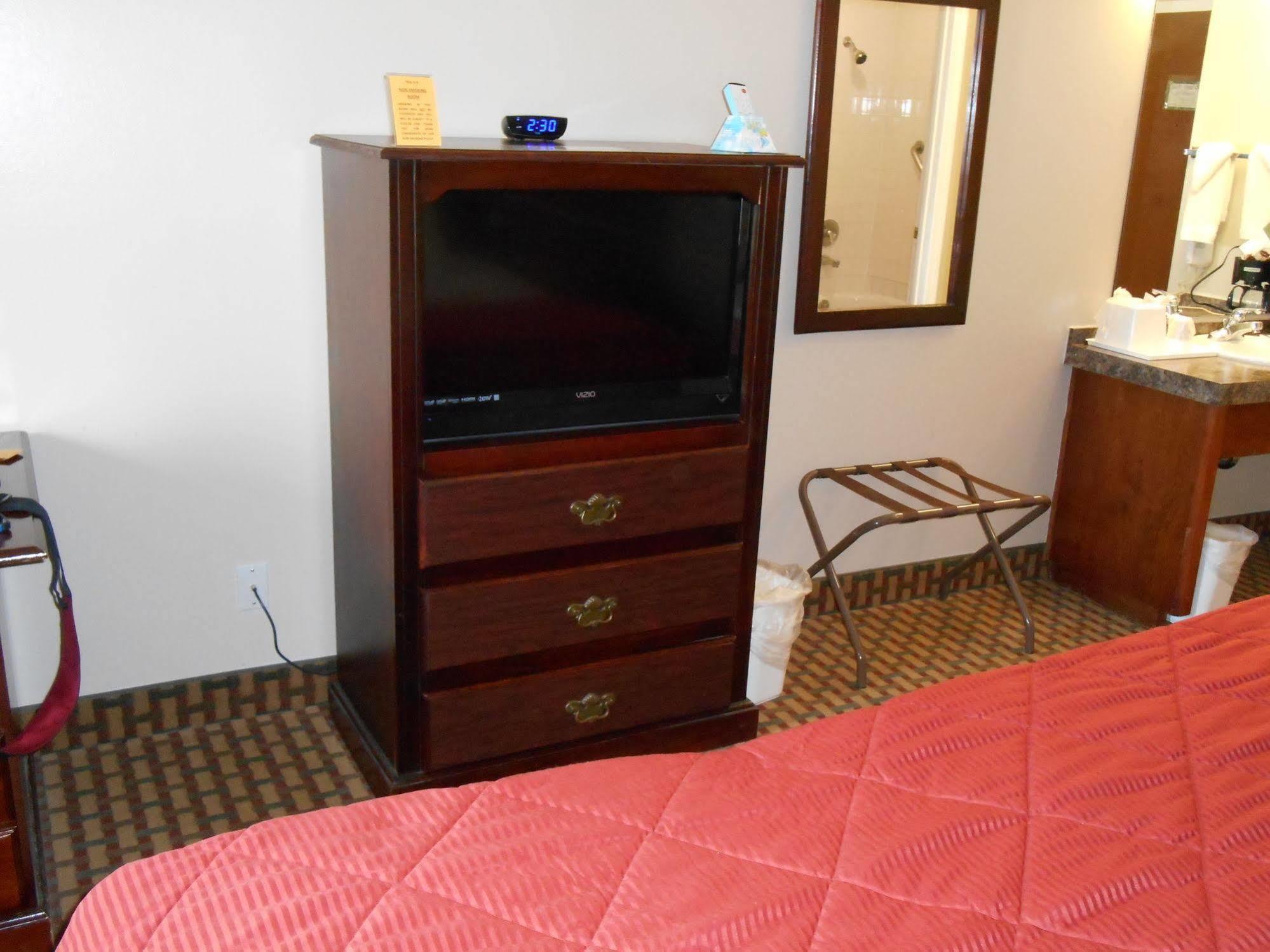 Rest Inn Fort Smith Εξωτερικό φωτογραφία